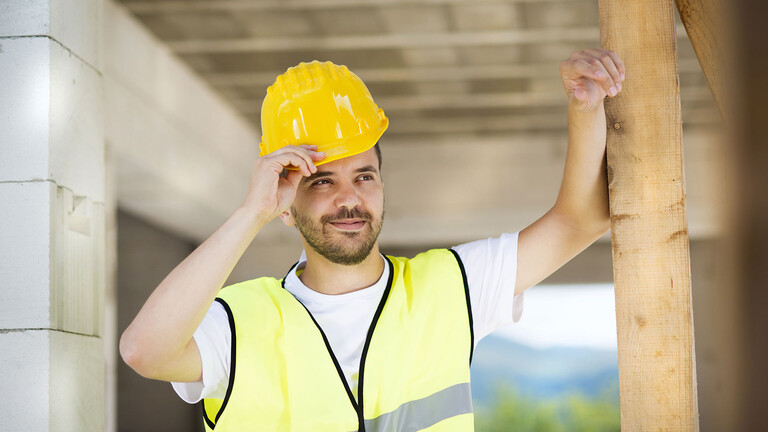 Fachhandwerker Fachhandwerker